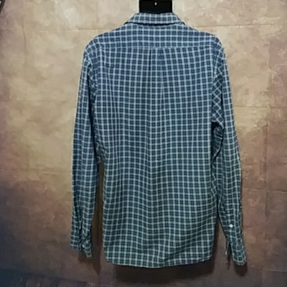 Gap - Picture 3 of 5